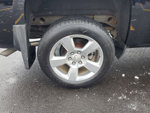 Used 2018 Chevrolet Silverado 1500 LT w/ All Star Edition image 9