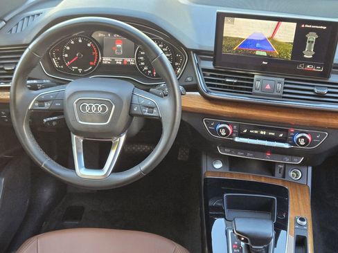 Certified 2022 Audi Q5 2.0T Premium w/ Convenience Package image 33