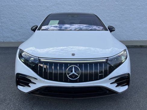 Used 2022 Mercedes-Benz EQS AMG 4MATIC w/ Exclusive Trim Package image 2