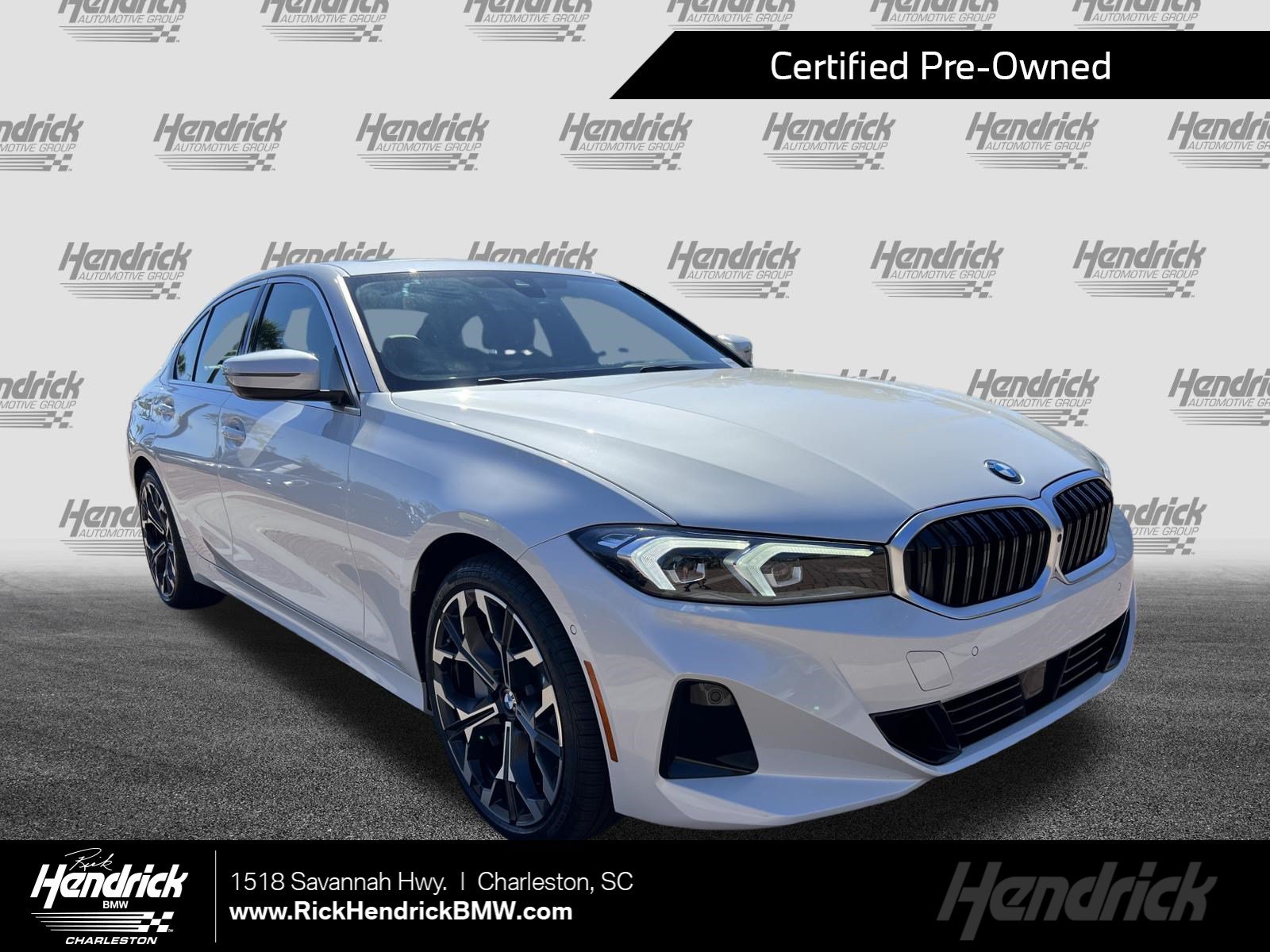 Certified 2025 BMW 330i Sedan RWD image 1