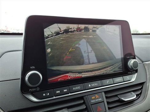 Used 2023 Nissan Altima 2.5 SV image 27