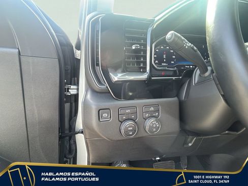 Certified 2025 Chevrolet Silverado 1500 RST AWD/4WD image 16