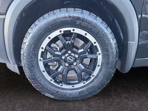 Used 2024 Nissan Pathfinder Rock Creek image 27