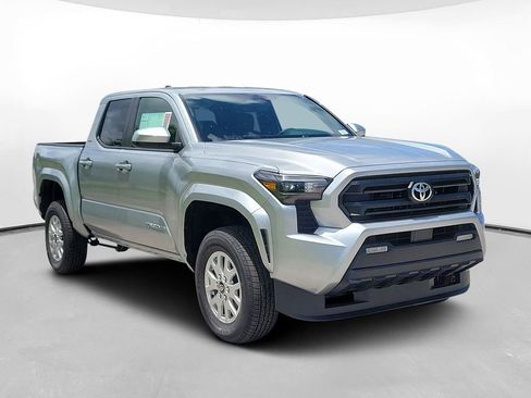 New 2026 Toyota Tacoma SR5 RWD image 3