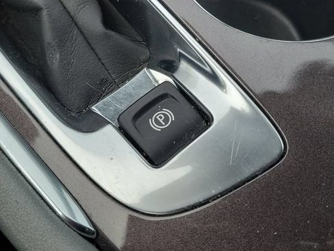 Used 2025 Chevrolet Malibu LT FWD image 29