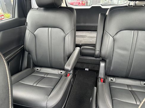 Used 2025 MAZDA CX-90 3.3 Turbo w/ Preferred Package image 57