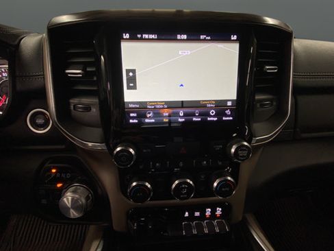 Used 2020 RAM 1500 Laramie AWD/4WD image 12