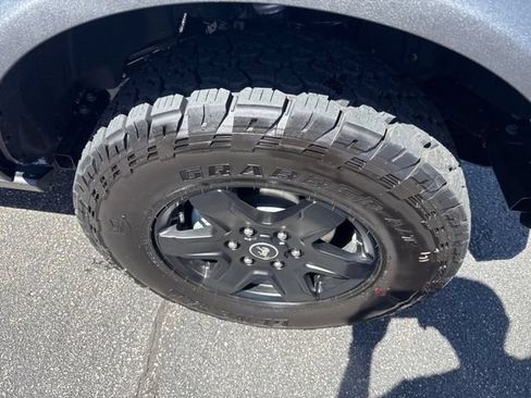New 2025 Ford Bronco Big Bend w/ Black Diamond Package AWD/4WD image 15
