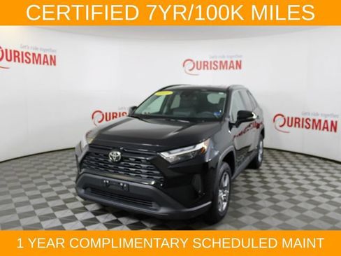 Used 2025 Toyota RAV4 XLE AWD/4WD image 1