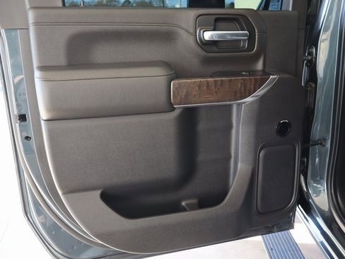 Used 2020 GMC Sierra 3500 Denali w/ Denali Ultimate Package image 55