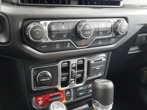 New 2026 Jeep Gladiator Willys image 28