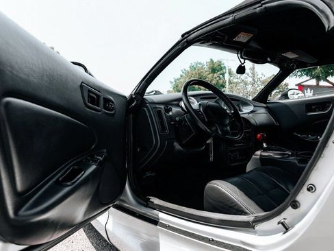 Used 2001 Plymouth Prowler RWD image 23
