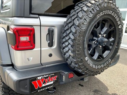 Used 2020 Jeep Wrangler Unlimited Sport AWD/4WD image 24