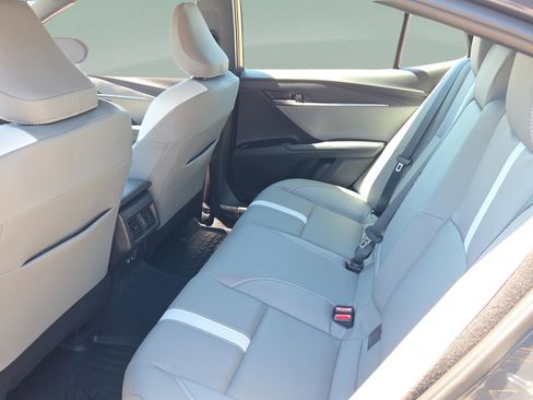 Certified 2025 Toyota Camry SE image 22