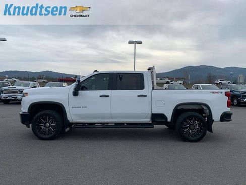 Used 2020 Chevrolet Silverado 2500 W/T w/ WT Convenience Package image 4