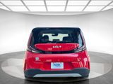 Used 2023 Kia Soul LX w/ LX Technology Package image 4
