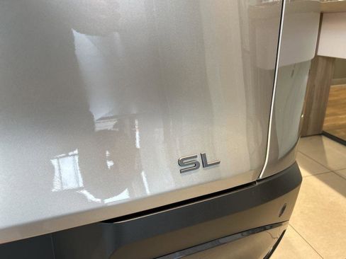 New 2025 Nissan Murano SL image 8