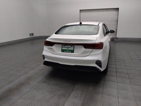 Used 2024 Kia Forte LXS FWD image 7