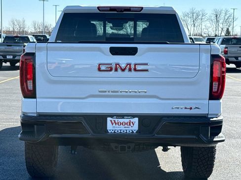 New 2026 GMC Sierra 1500 AT4X AWD/4WD image 8