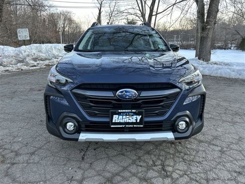 Certified 2023 Subaru Outback Limited image 3