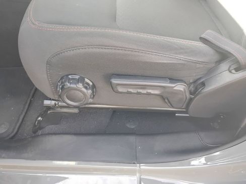 Used 2022 Jeep Wrangler Unlimited Rubicon w/ Cold Weather Group image 23