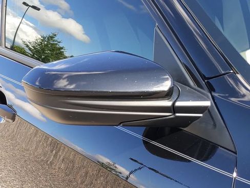 Used 2018 Honda Civic Sport image 12