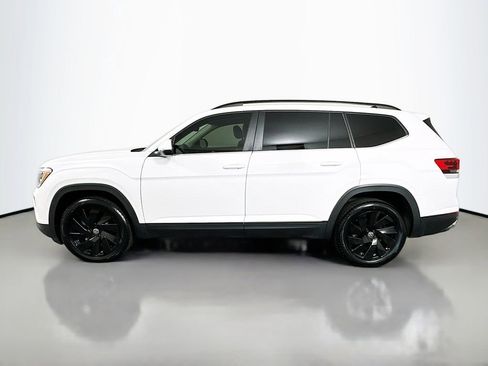 Used 2024 Volkswagen Atlas SE image 8