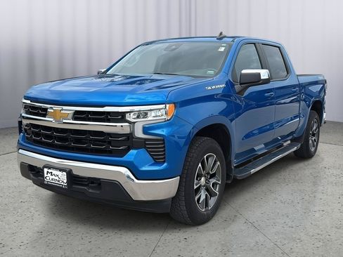Used 2023 Chevrolet Silverado 1500 LT w/ Protection Package AWD/4WD image 1
