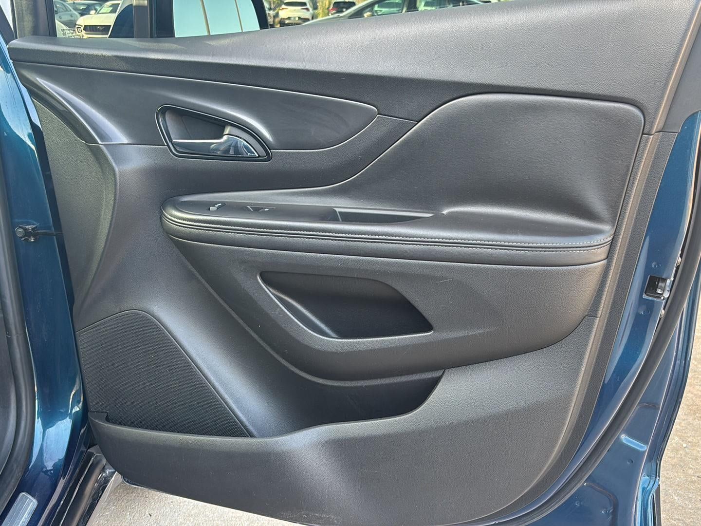 Used 2019 Buick Encore Preferred AWD/4WD image 24