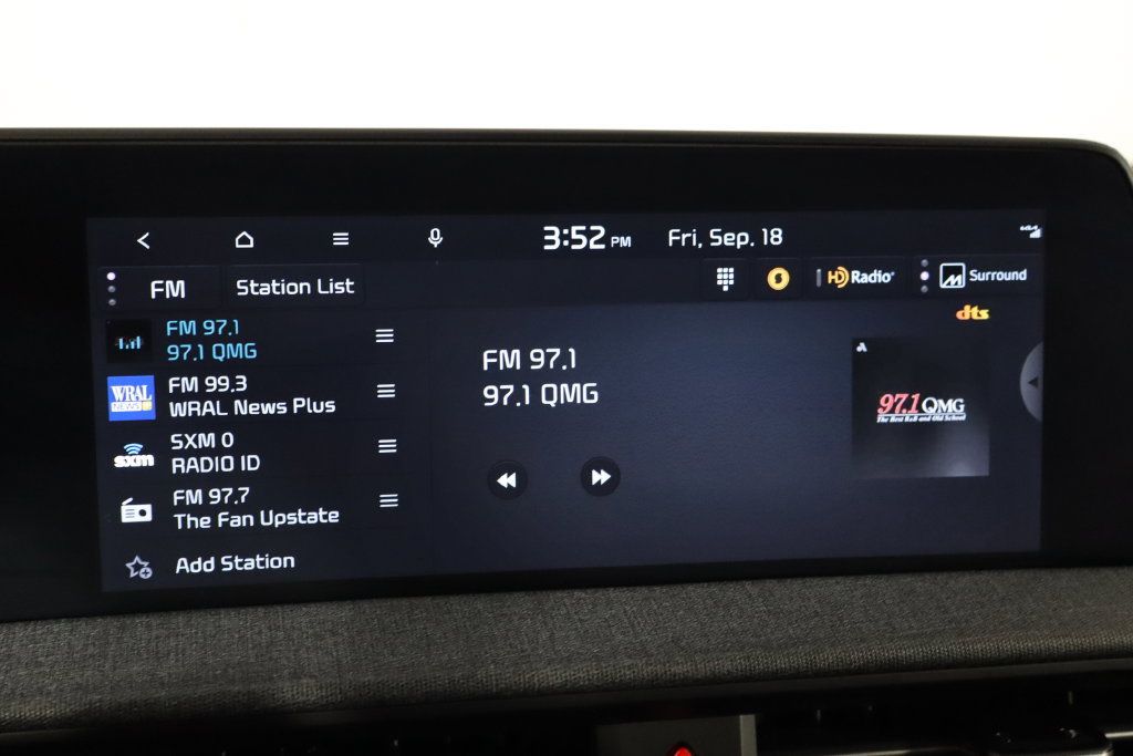 Used 2023 Kia EV6 Wind RWD image 30