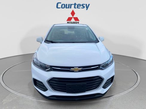 Used 2019 Chevrolet Trax LS image 9