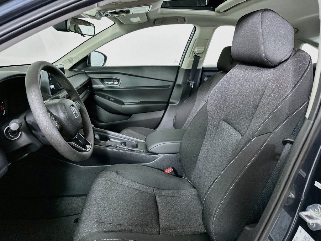 Used 2026 Honda Accord SE image 8