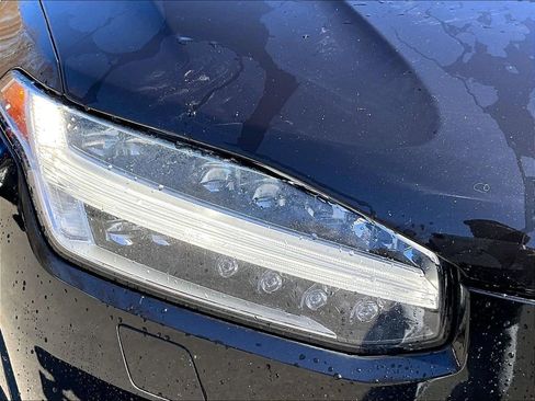 Used 2017 Volvo XC90 T6 Inscription w/ Vision Package image 20