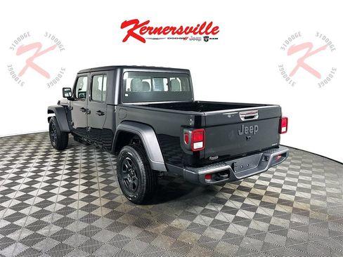 New 2026 Jeep Gladiator Sport image 5