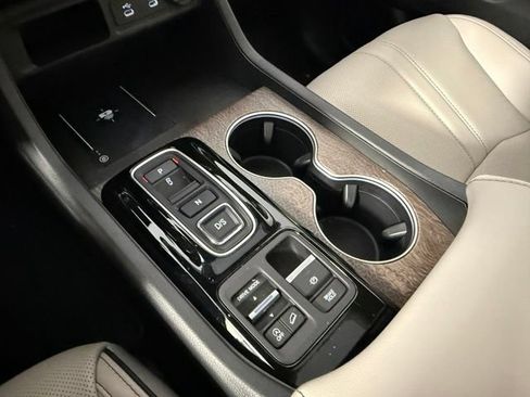 Used 2026 Honda Pilot Elite image 25