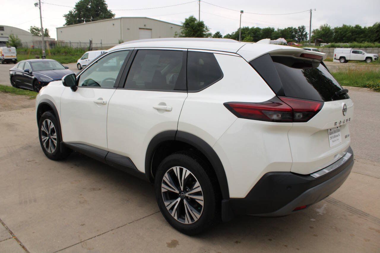Used 2023 Nissan Rogue SV w/ SV Premium Package AWD/4WD image 6