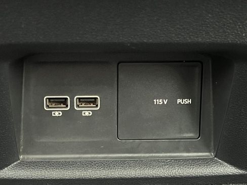 Used 2018 Volkswagen Atlas SEL AWD/4WD image 41