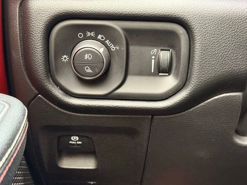 Used 2022 RAM 1500 TRX AWD/4WD image 8