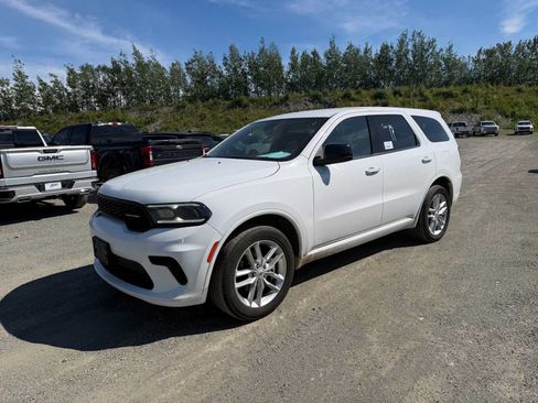 Used 2025 Dodge Durango GT AWD/4WD image 3