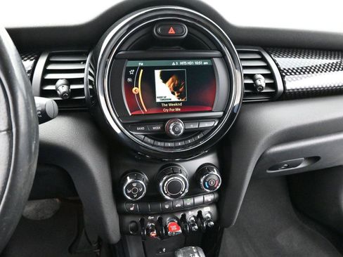 Used 2019 MINI Cooper S image 20