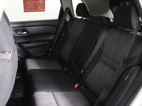 Certified 2025 Nissan Rogue SV FWD image 21