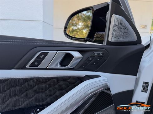 Used 2020 BMW X6 M Competition AWD/4WD image 24
