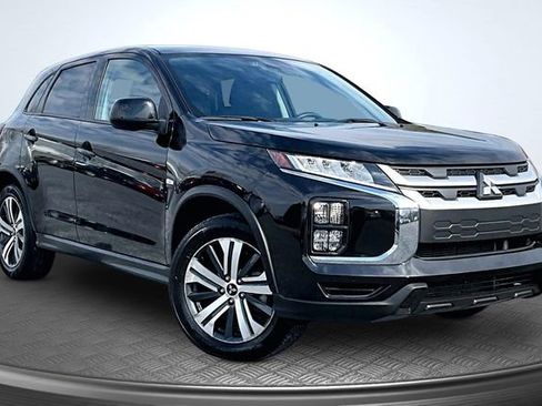 Used 2024 Mitsubishi Outlander Sport ES image 3