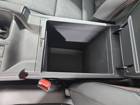 New 2026 Nissan Sentra SR w/ SR Premium Package FWD image 25