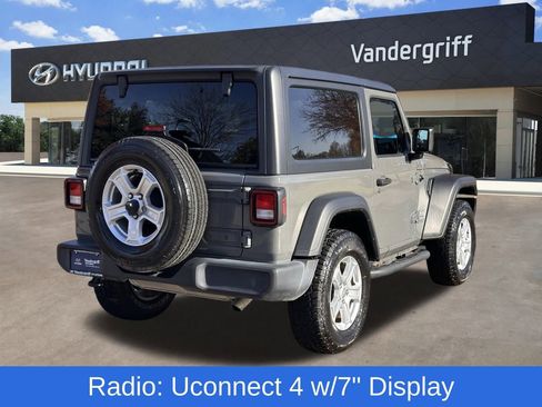 Used 2019 Jeep Wrangler Sport image 10