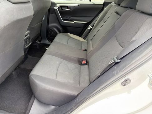 Used 2024 Toyota RAV4 XLE FWD image 25