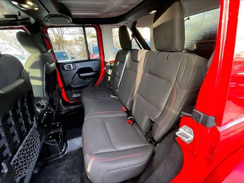 Used 2021 Jeep Wrangler Unlimited Rubicon w/ Dual Top Group image 18