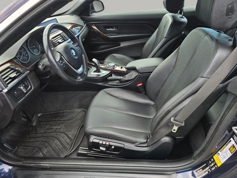 Used 2015 BMW 428i xDrive Convertible AWD/4WD image 23