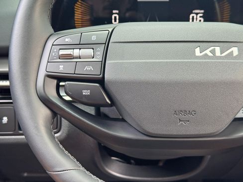 Used 2026 Kia Sportage EX w/ EX Panorama Roof Package FWD image 20