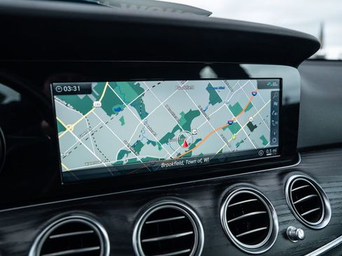 Used 2019 Mercedes-Benz E 450 4MATIC Sedan image 29